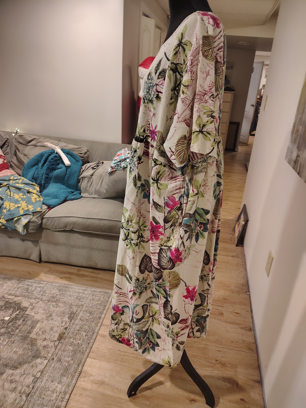 Tropical Linen Floral Maxi Dress in White and Pink 3x - Picture 9 of 12